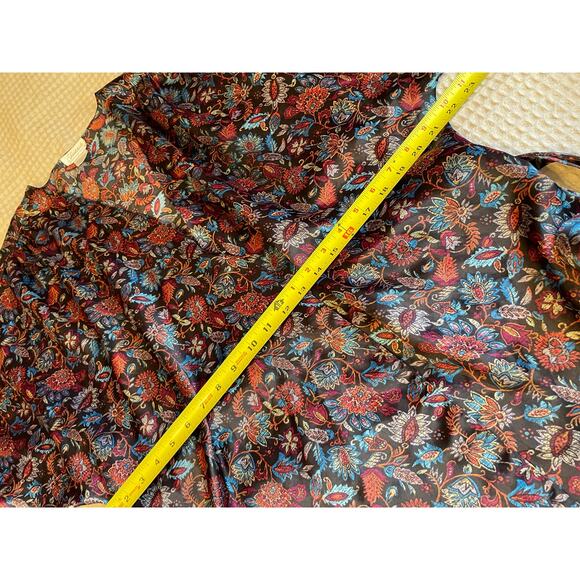 Fantasies by Morgan Taylor Black Floral W/ Lace Trim Short Robe One Size - Picture 12 of 13